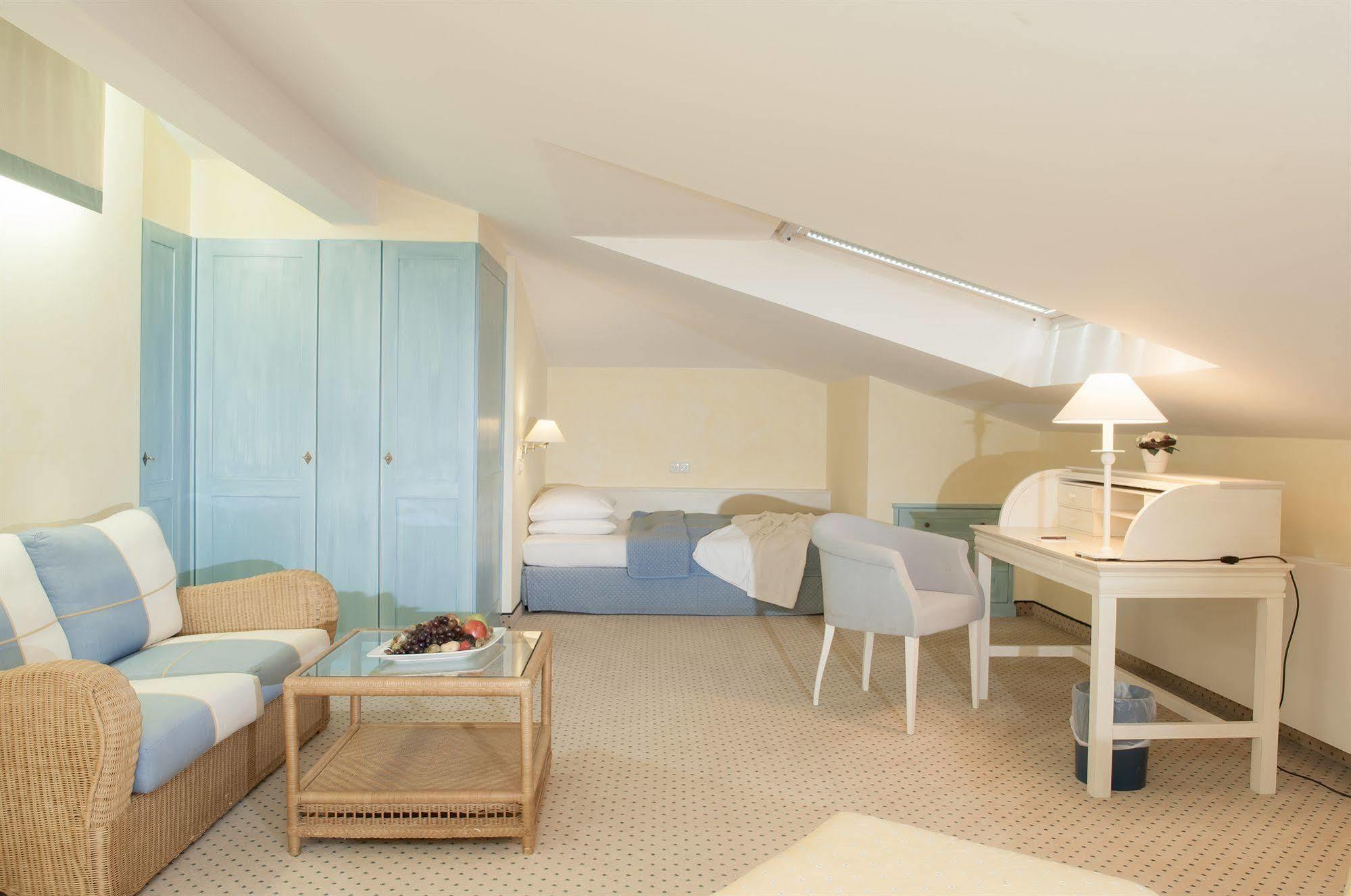 Grand Hotel בינץ מראה חיצוני תמונה A room at the Hotel Axelmannstein